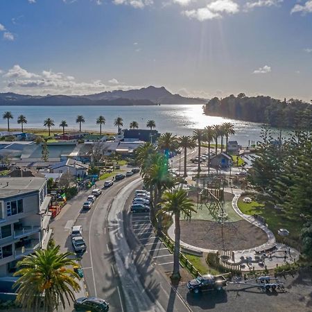 Esplanade Apartments Whitianga Exterior photo